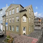 Reykjavik Central Apartment - Best Location!