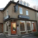 Snorri\'S Guesthouse
