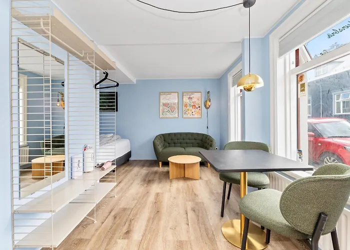 Central Studio Apartment