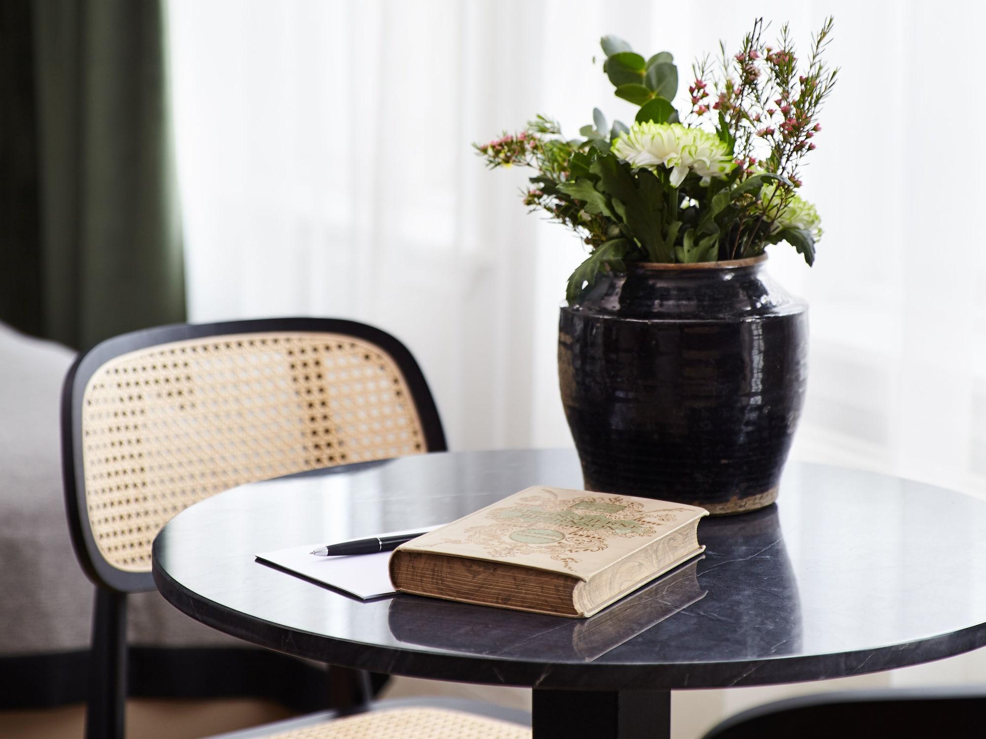 Kvosin Downtown Hotel 4*