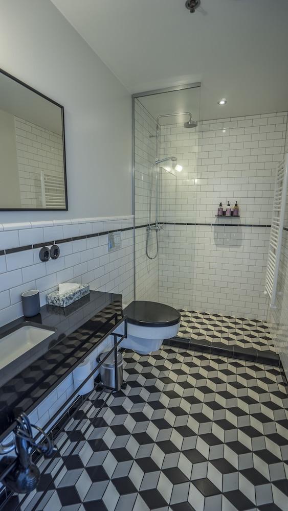 Hotel Kvosin Downtown 4*