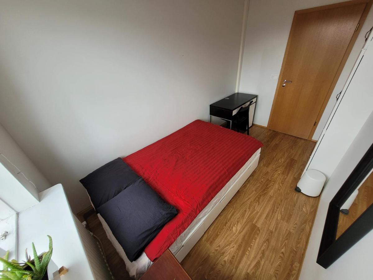 Private In A Family House, Good Location * Reykjavík