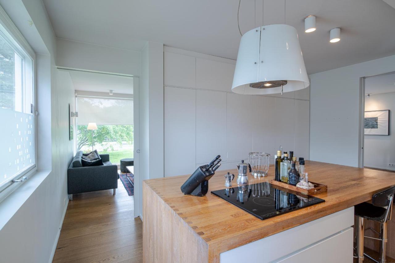 Stylish And Spacious Family Apartment