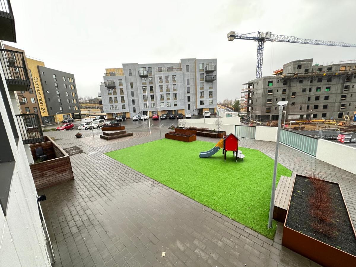 Modern 2 Bedroom In Kopavogur, Centrally Located. Apartment