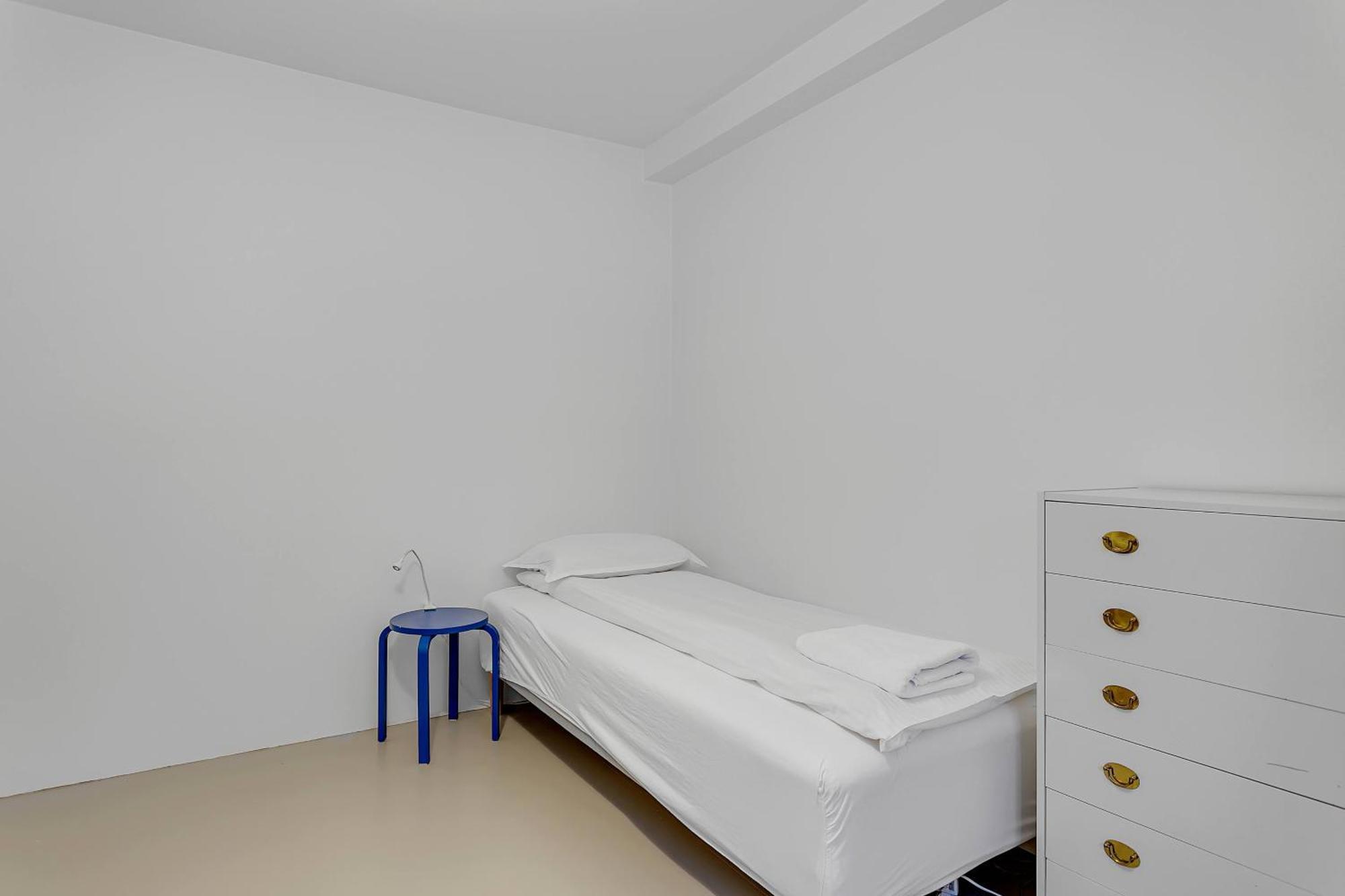 Spacious And - 3 Bedrooms Apartment Reykjavik