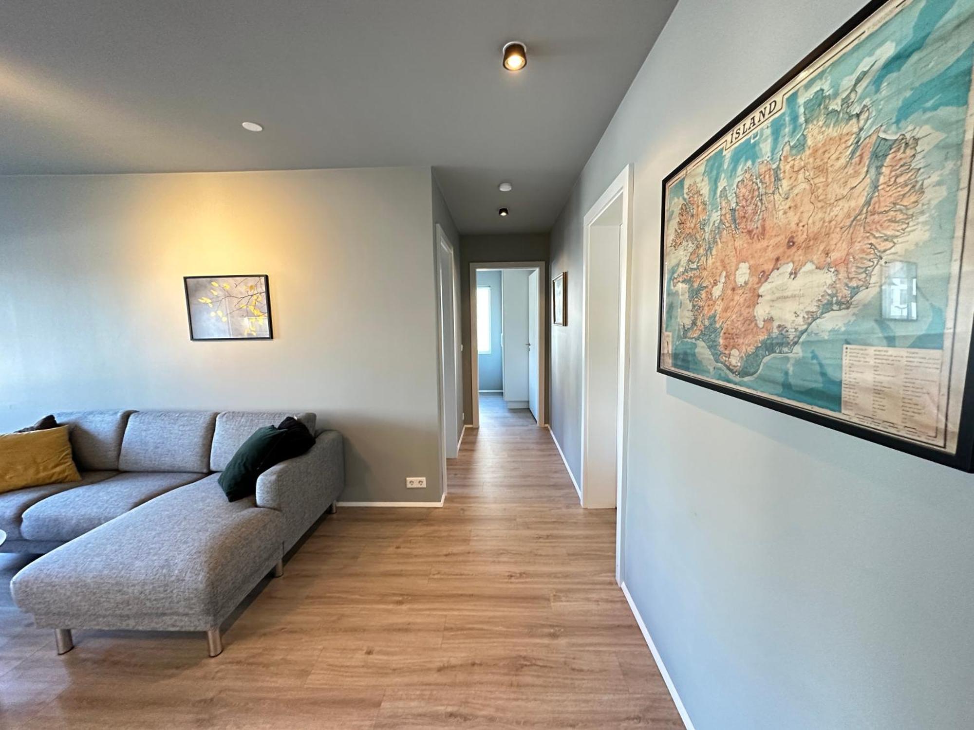 Modern 2 Bedroom In Kopavogur, Centrally Located. *