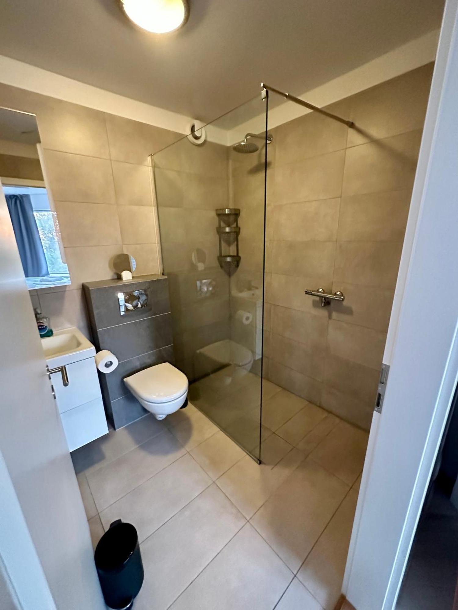 Apartment Charming 1-bedroom With Stunning View