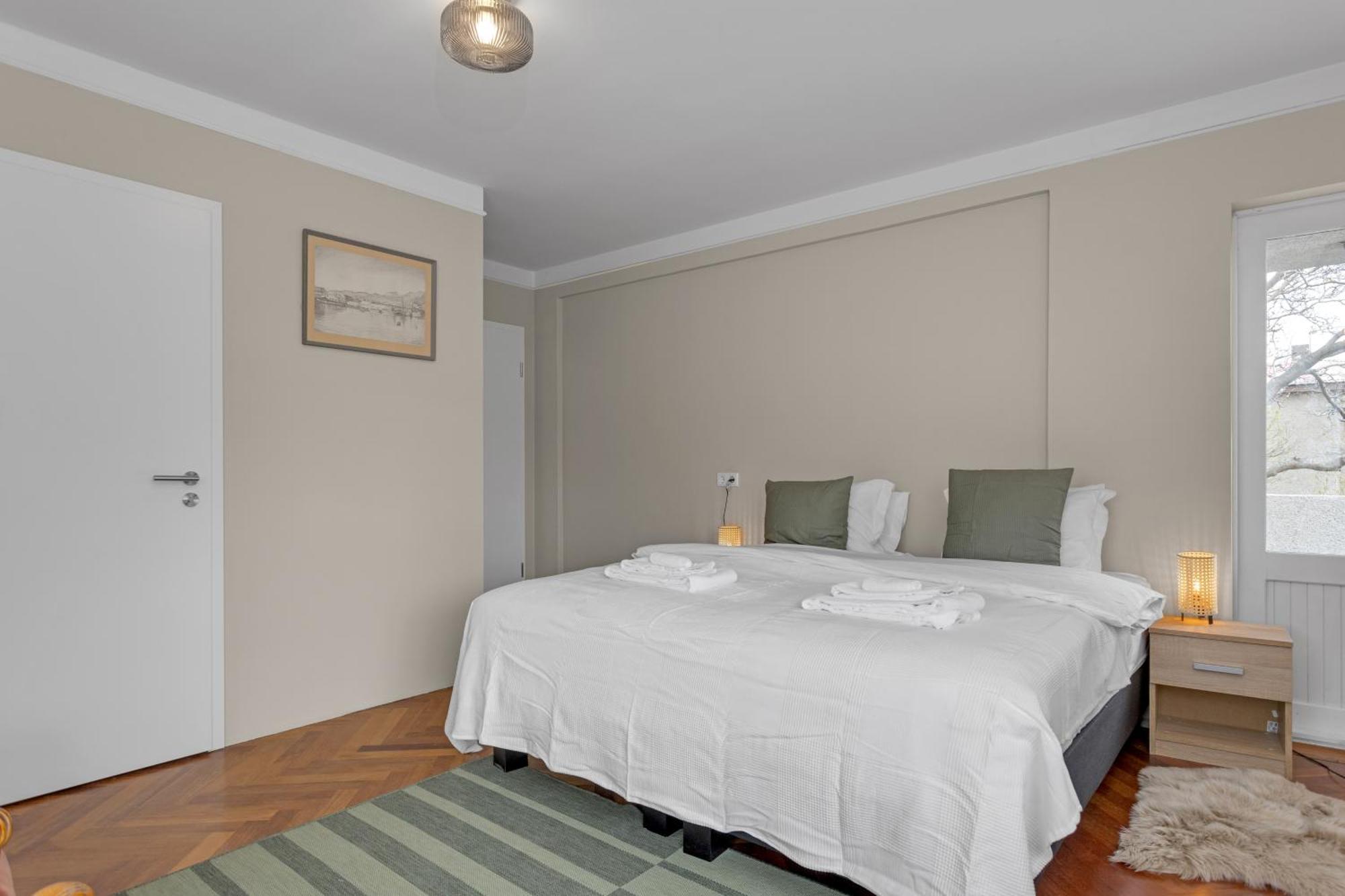 Guest house Audur