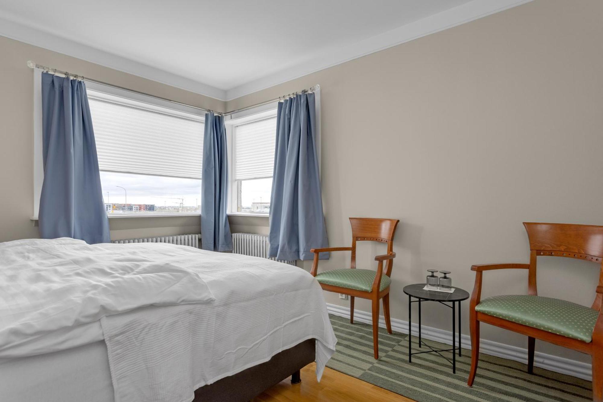 Guest house Audur