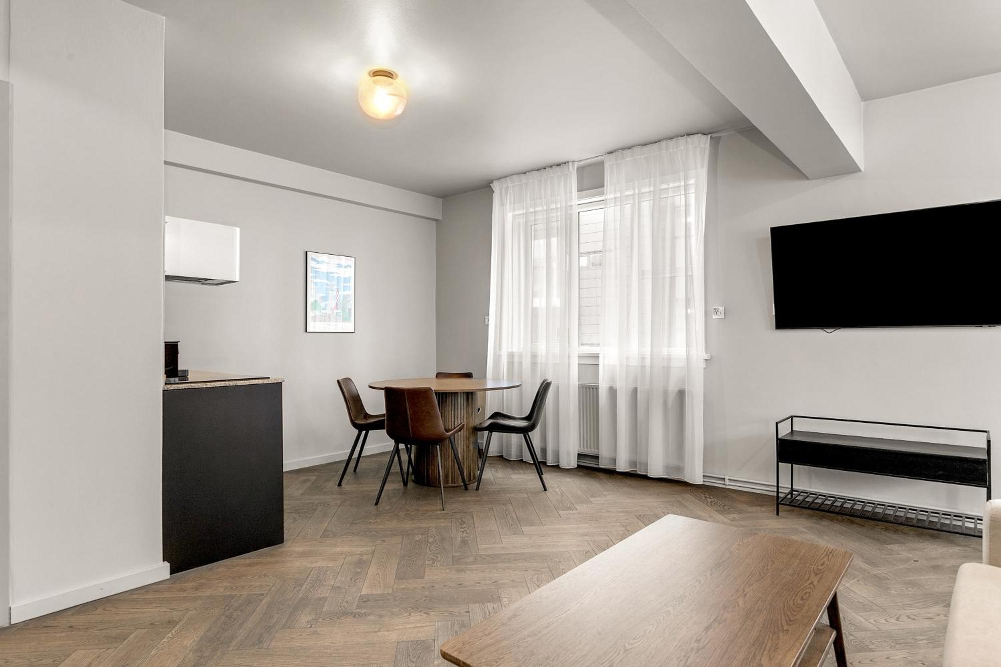 The Swan House By Heimaleiga 3* Reykjavik