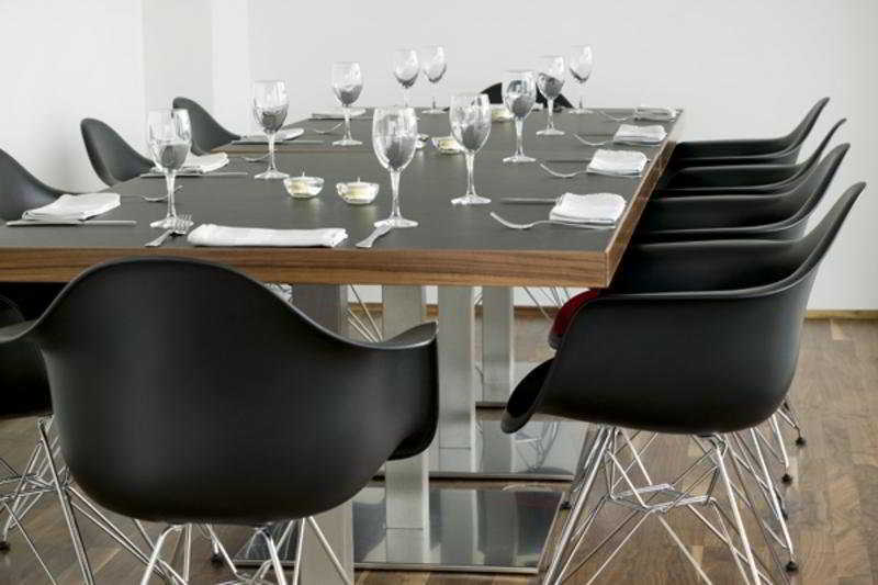 Hotel Center Arnarhvoll 4*