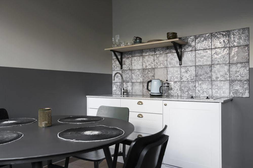 Apartment The Swan House - *