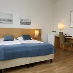 Arctic Comfort Hotel