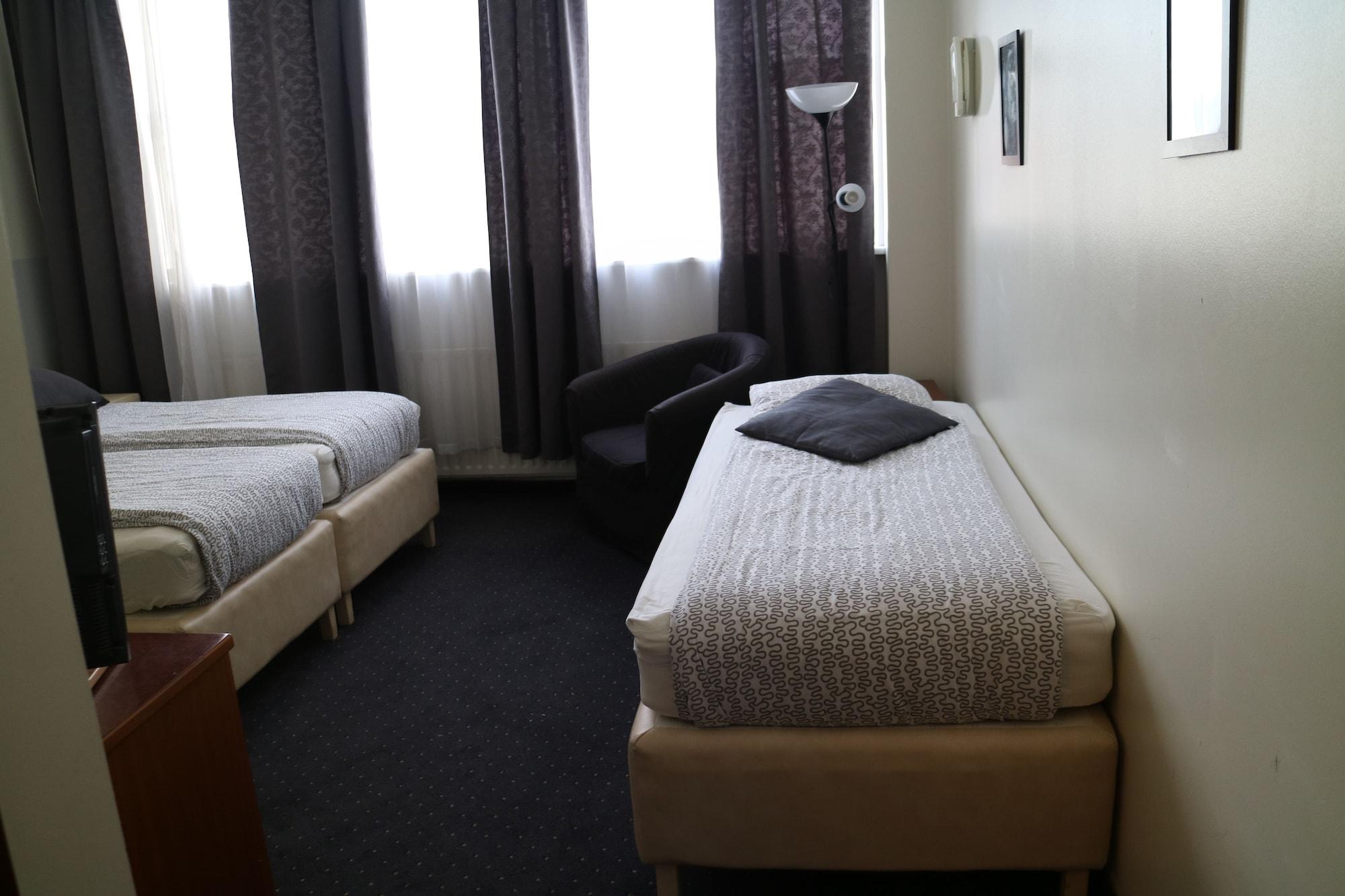 Arctic Comfort Hotel
