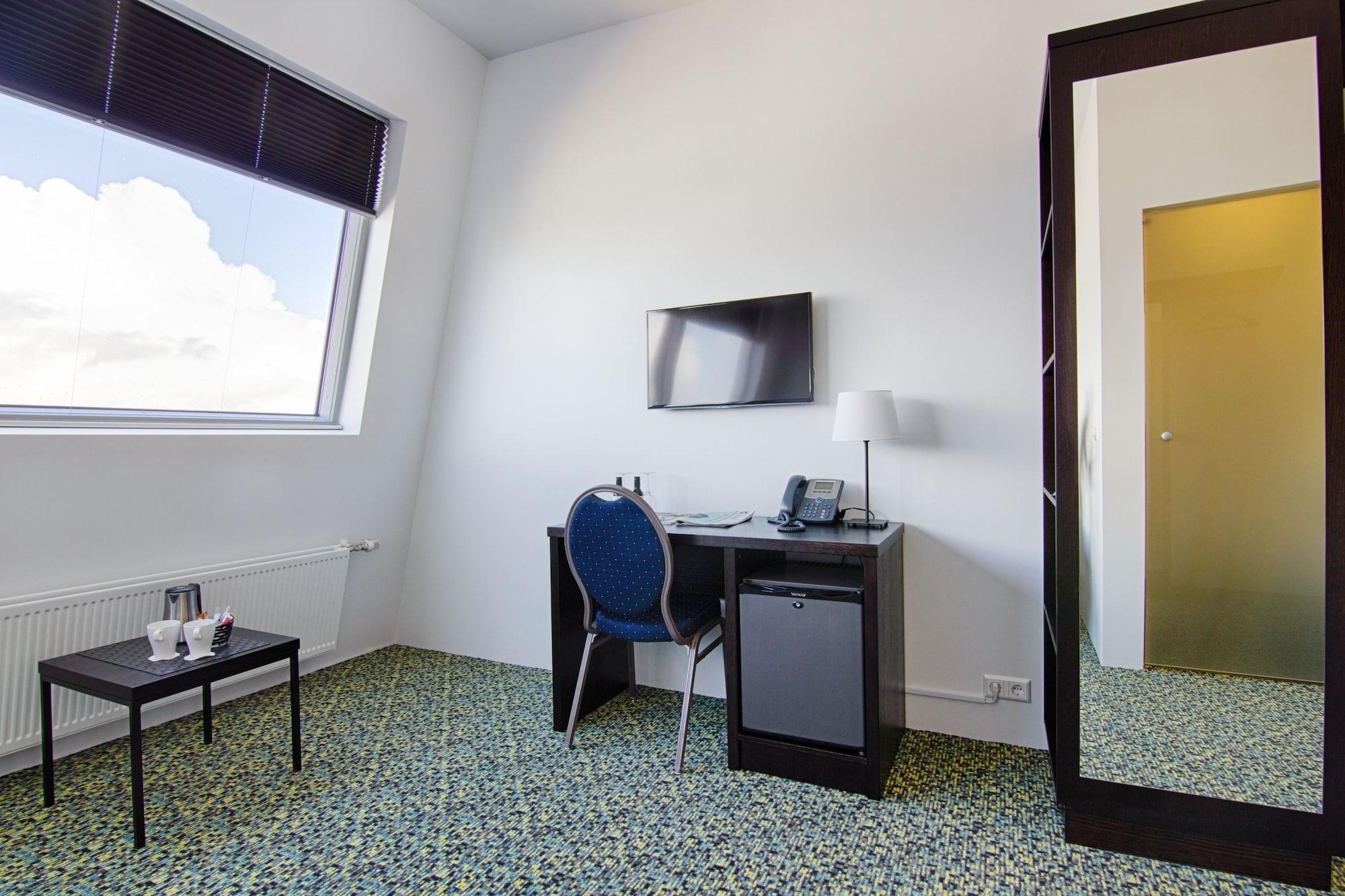 Hotel Center Plaza 4*