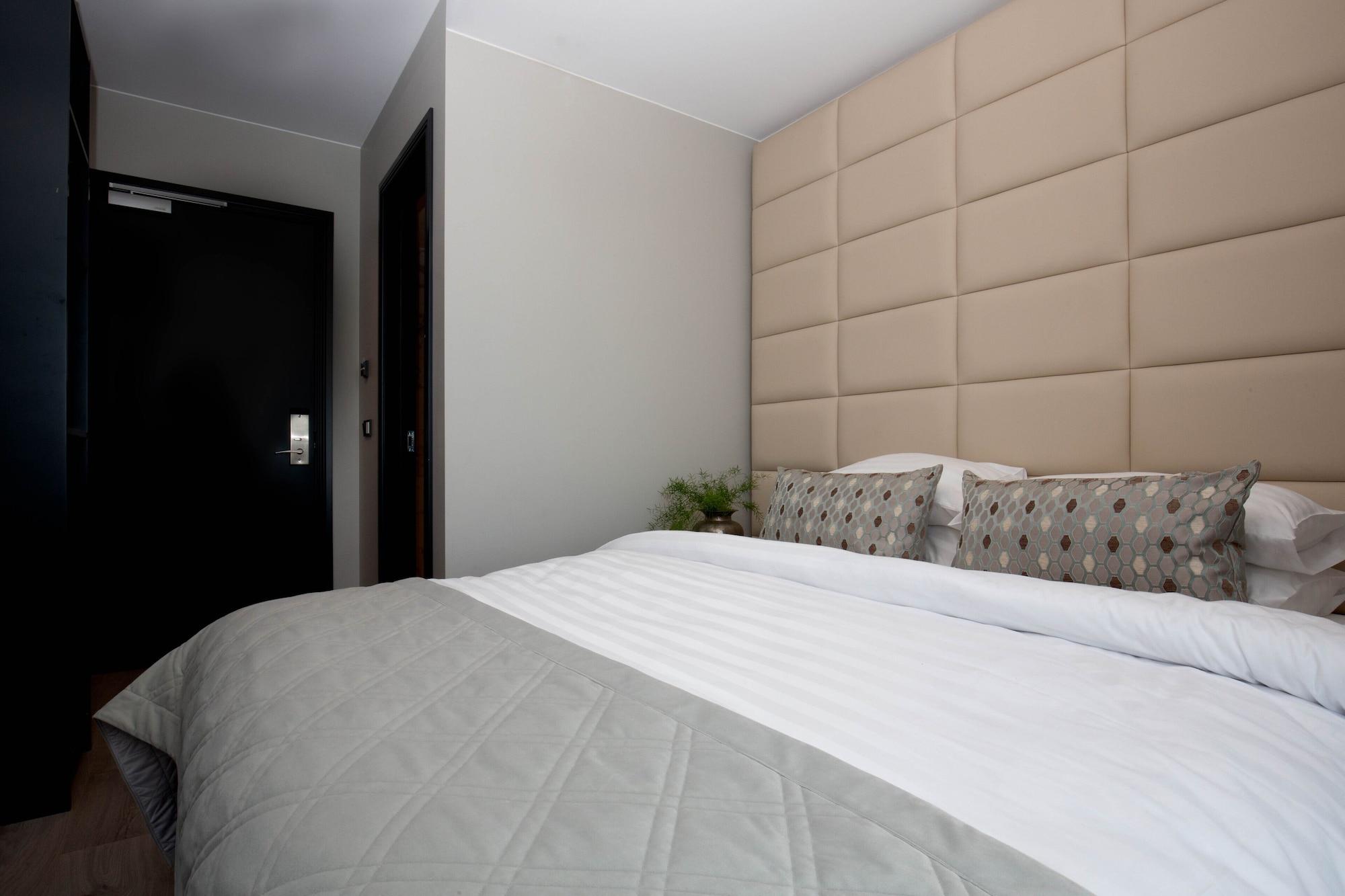 Midtown Hotel 3*