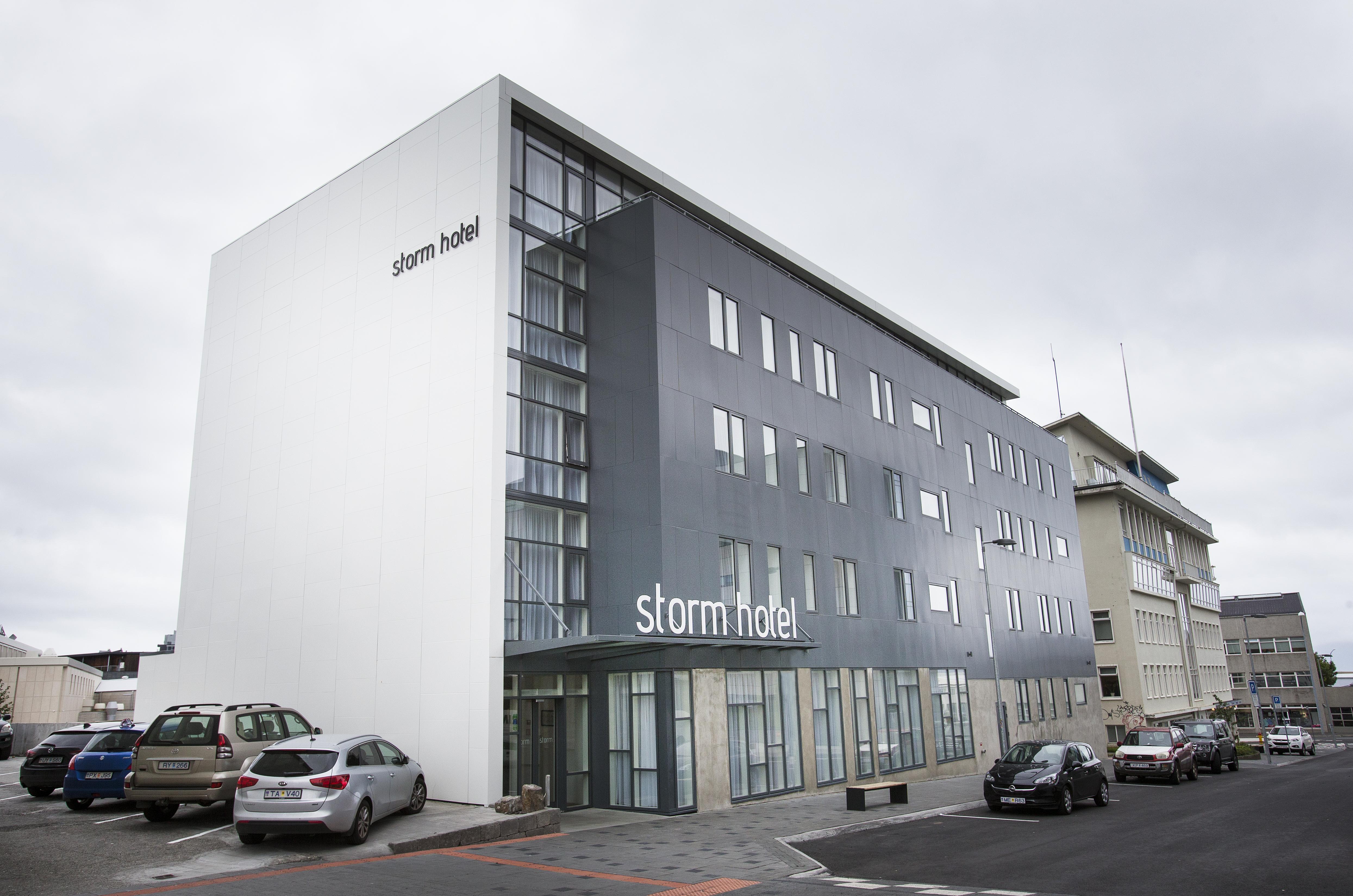 Storm By Keahotels