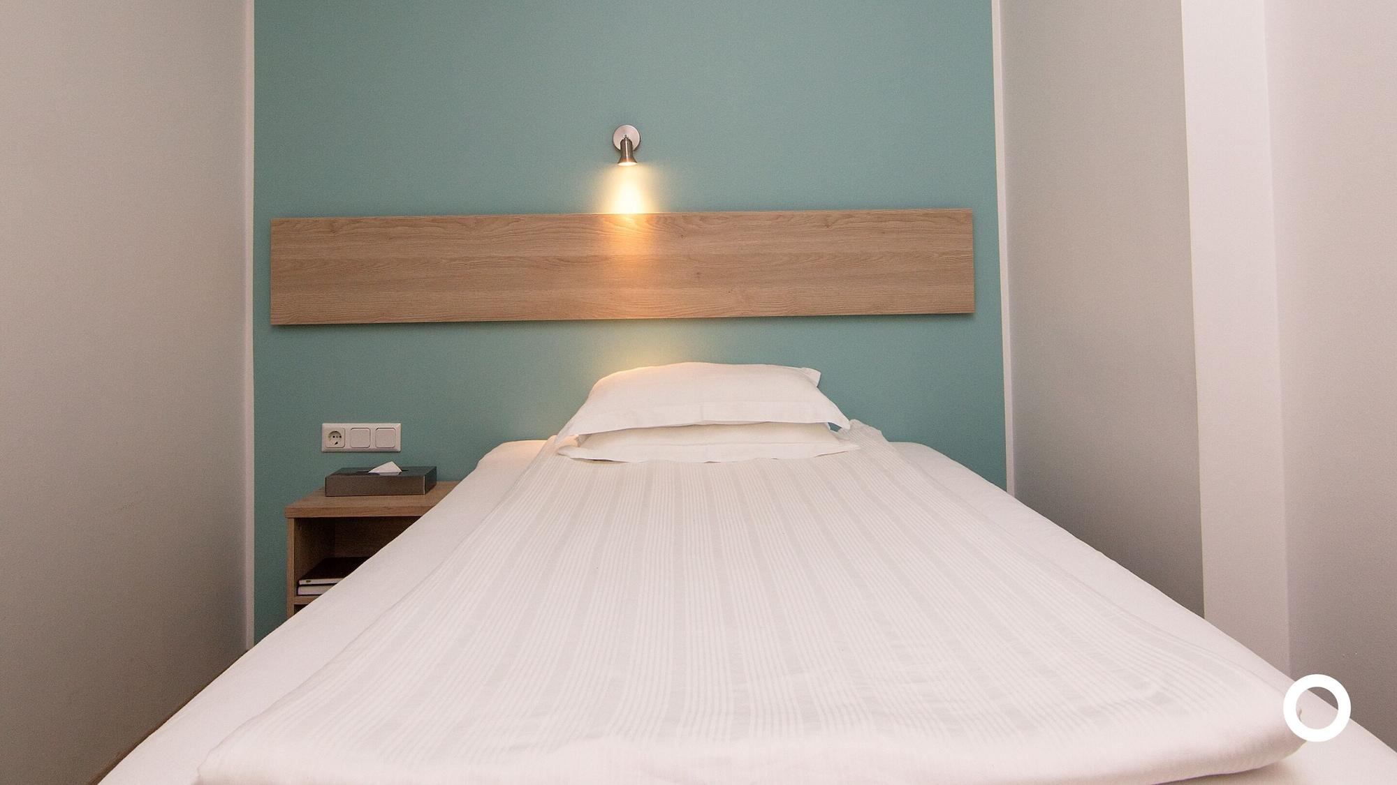 Center Plaza Hotel 4*