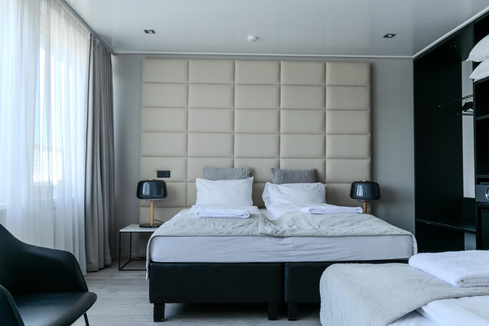 Midtown 3*
