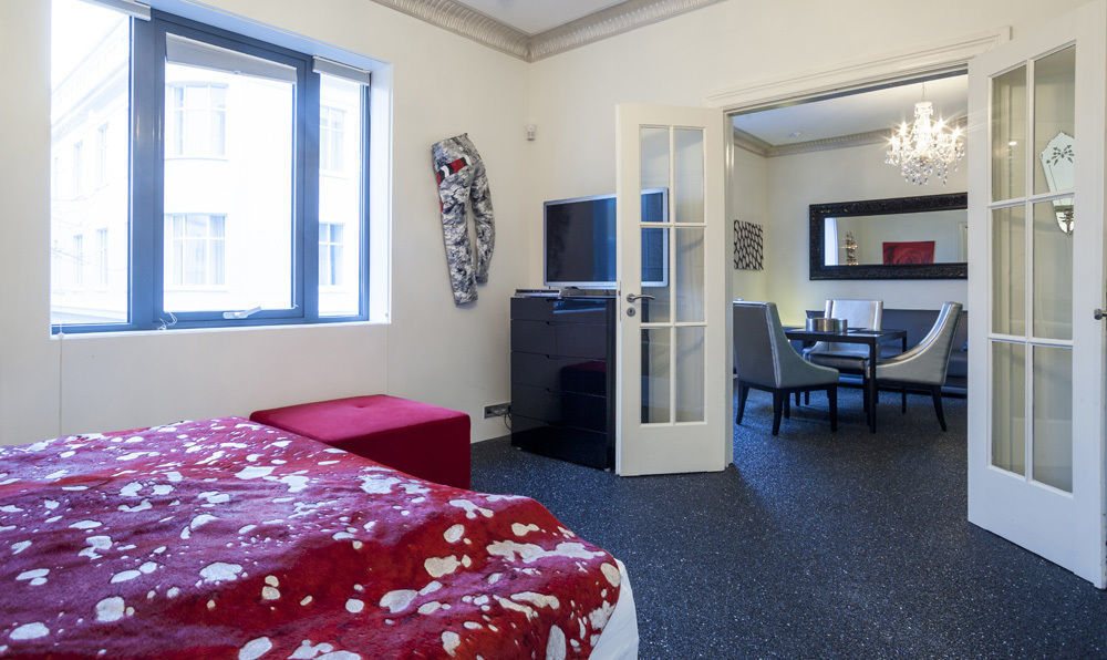 Midtown Hotel
