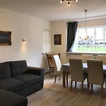 Reykjavik Hill Cosy Apartment