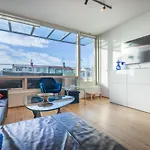 Sunny Central Downtown Apartment