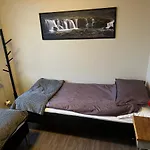 Cosy Harbour Apartment