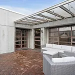 G5 - Penthouse Apartment