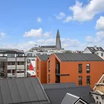 Penthouse In Central Reykjavik - Amazing View