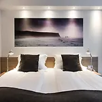 Storm Hotel By Keahotels