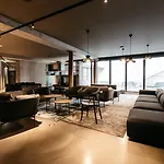 Exeter Hotel