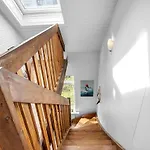 Cosy 3-Bedroom Family Friendly Apartment