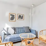Sem Apartments