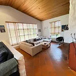 Spacious And Cozy 4 Bedroom House In Reykjavik