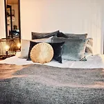 Cozy Studio Apartment In The Heart Of Reykjavik