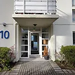 Ocean View Apartment In Downtown Reykjavik