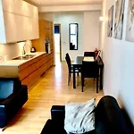 Caze Reykjavik Central Luxury Apartments