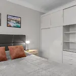 Sunny Reykjavik Apartment