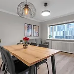 Sunny Reykjavik Apartment
