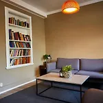Kastali Guesthouse
