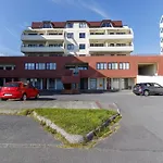 Modern And Spacious 4Br Apartment,Only 3 Km Drive From Downtown Reykjavik
