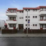 Cheerful 3Br Down Town Newly Renovated