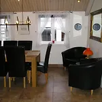 Three Sisters Apartments