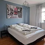Apartment In Downtown Reykjavik
