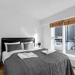 Baron Downtown Apartments
