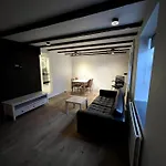 Newly Renovated City Haven