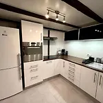 Newly Renovated City Haven