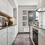 Cozy Lux 2Br & 2Ba City Center With Free Parking