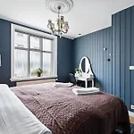 Massive Villa In Downtown Reykjavik With A Sauna