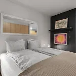 Downtown Apartments At Old Harbor Reykjavik